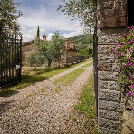 Villa Sleeps 6 *