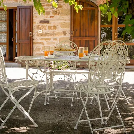 Sleeps 6 * Sant'Enea